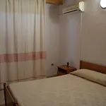 Agrifoglio Сан-Джованни-Суерджу